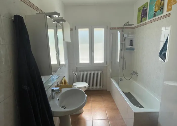 홈스테이 Gila's Matrimoniale In Condiviso 카노비오