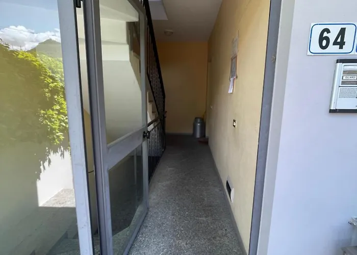 홈스테이 Gila's Matrimoniale In Condiviso 카노비오